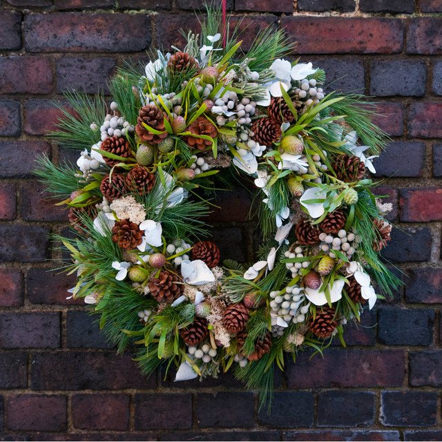 Natural pine Door wreath