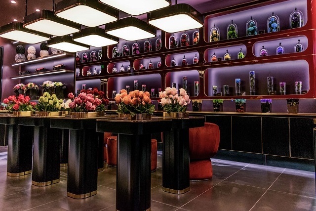 Table Arrangements By Moyses Stevens